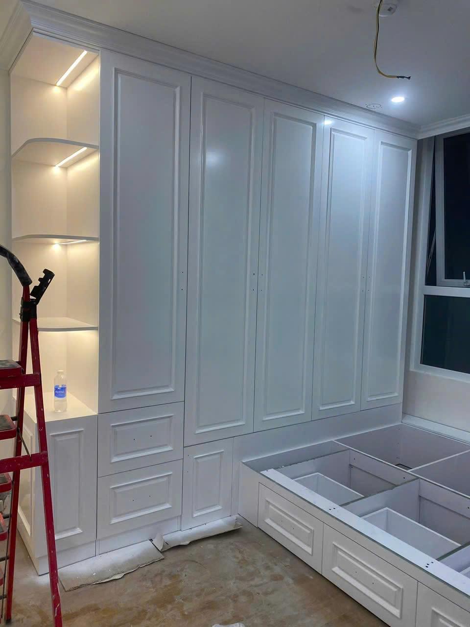 ĐÓNG TỦ QUẦN ÁO
