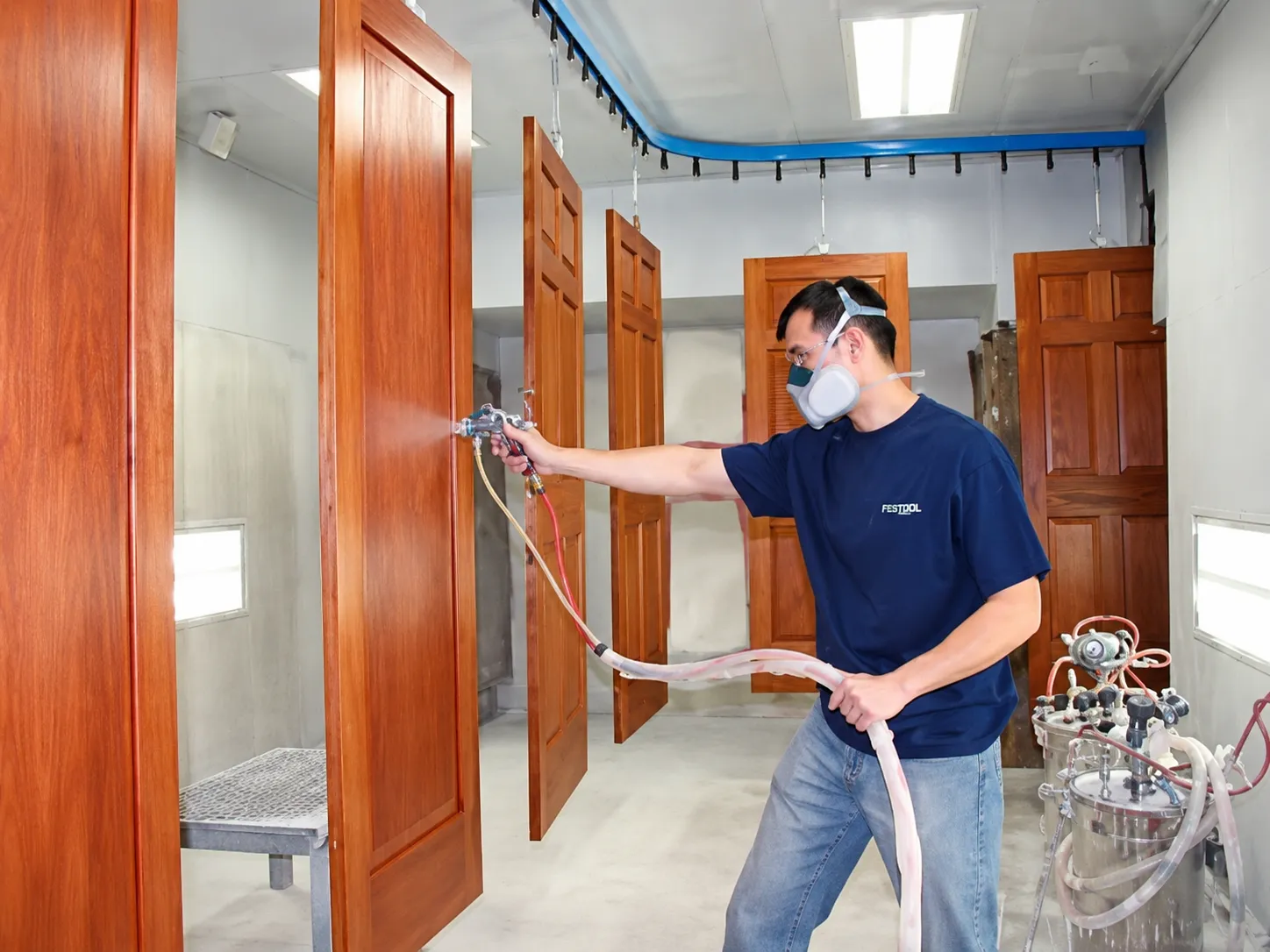 Sơn Cửa Gỗ