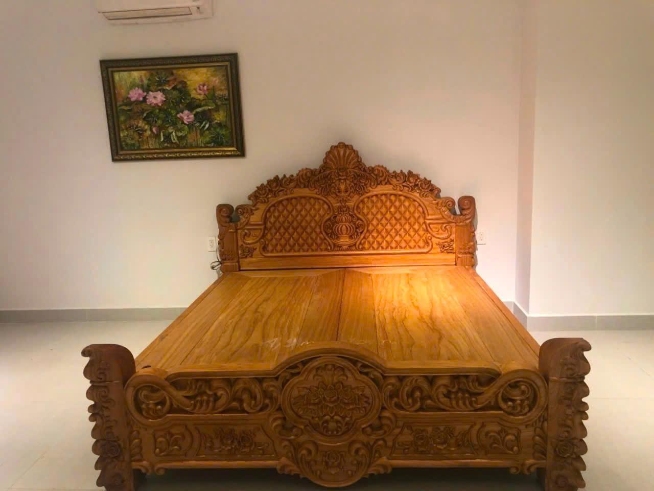 Sơn sửa bàn ghế gỗ tận nơi