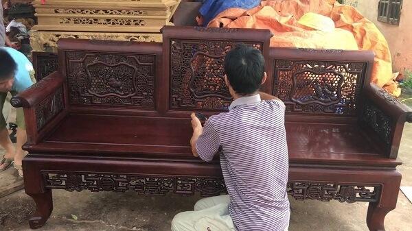 Sơn lại và thay nệm bọc ghế cao cấp